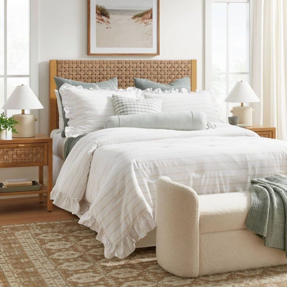 California King Yarn Dye Ruffled Stripe Comforter Set - White/Khaki